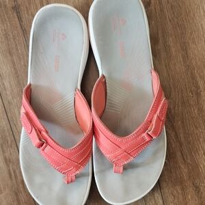 Coral Coral Women's Thong Sandal